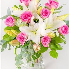 Classic Rose &amp; Lily